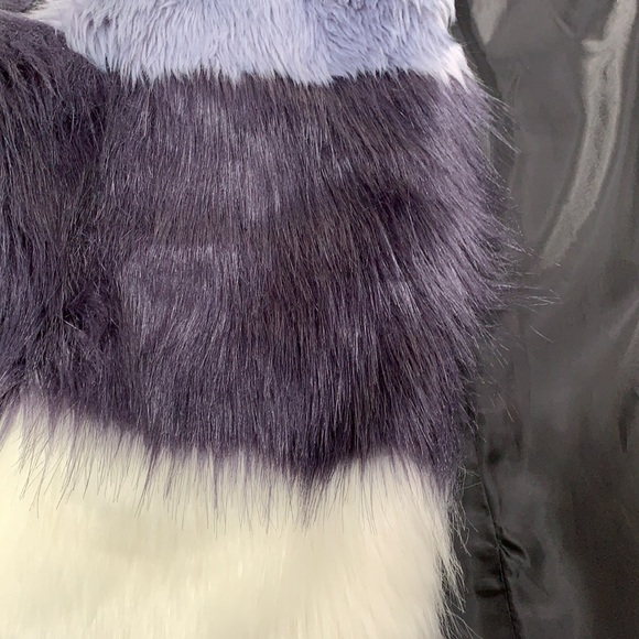 BISOUXX Faux Fur Ombré Vest | Sz S - Picture 5 of 10